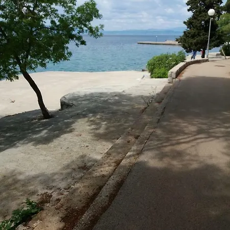 Koren Διαμέρισμα Malinska