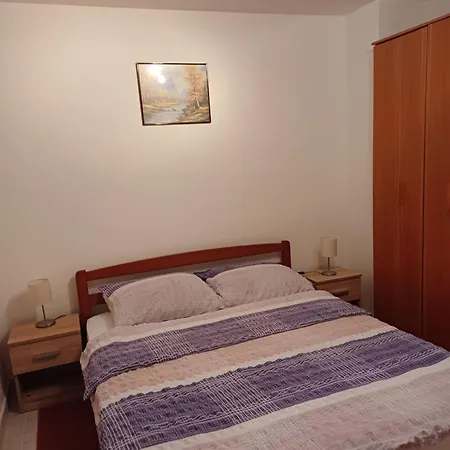 Apartment Koren